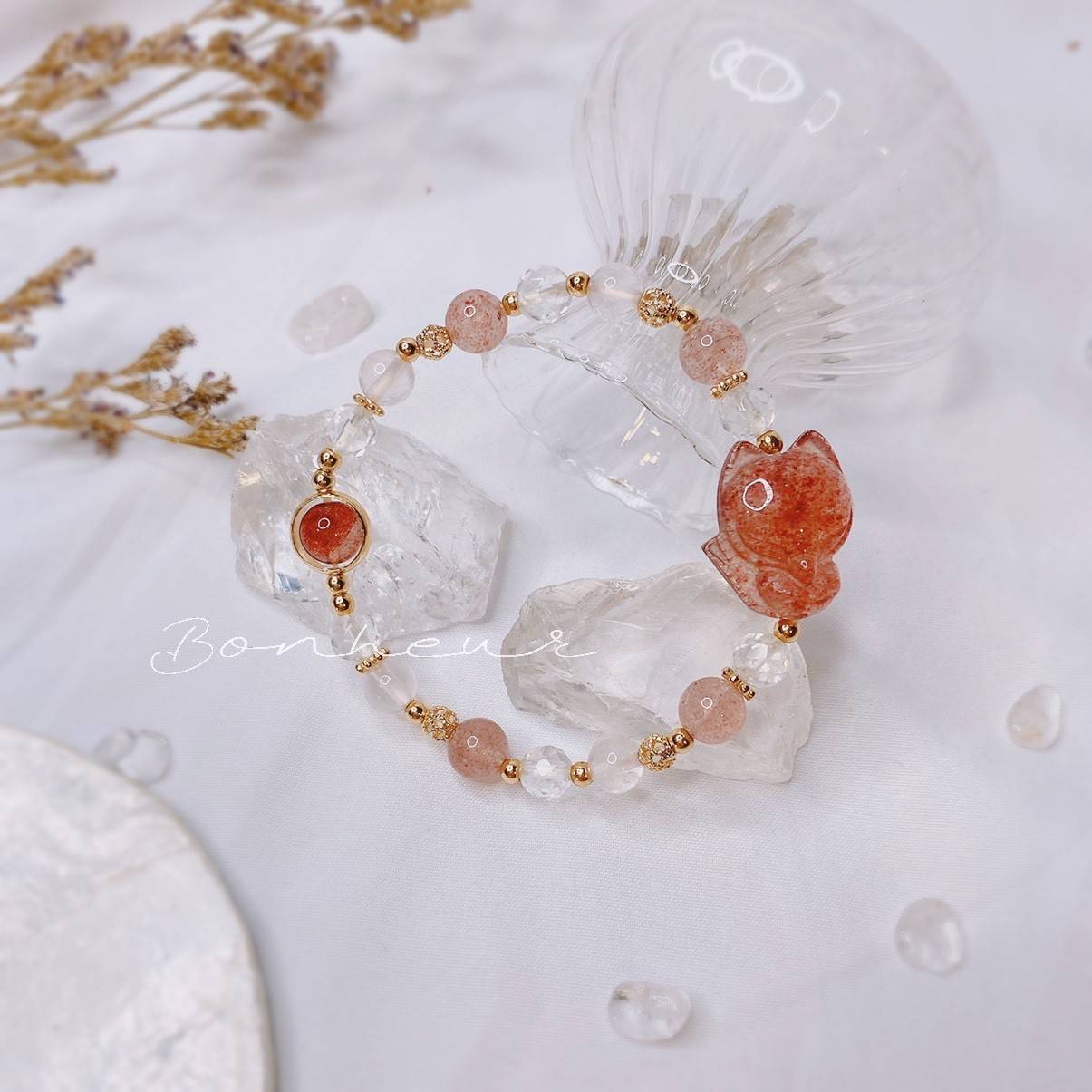 ? 漫步茶花園 - 草莓晶狐仙