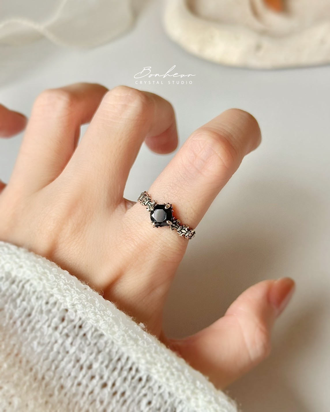 黑尖晶925銀戒指(銀托)#04