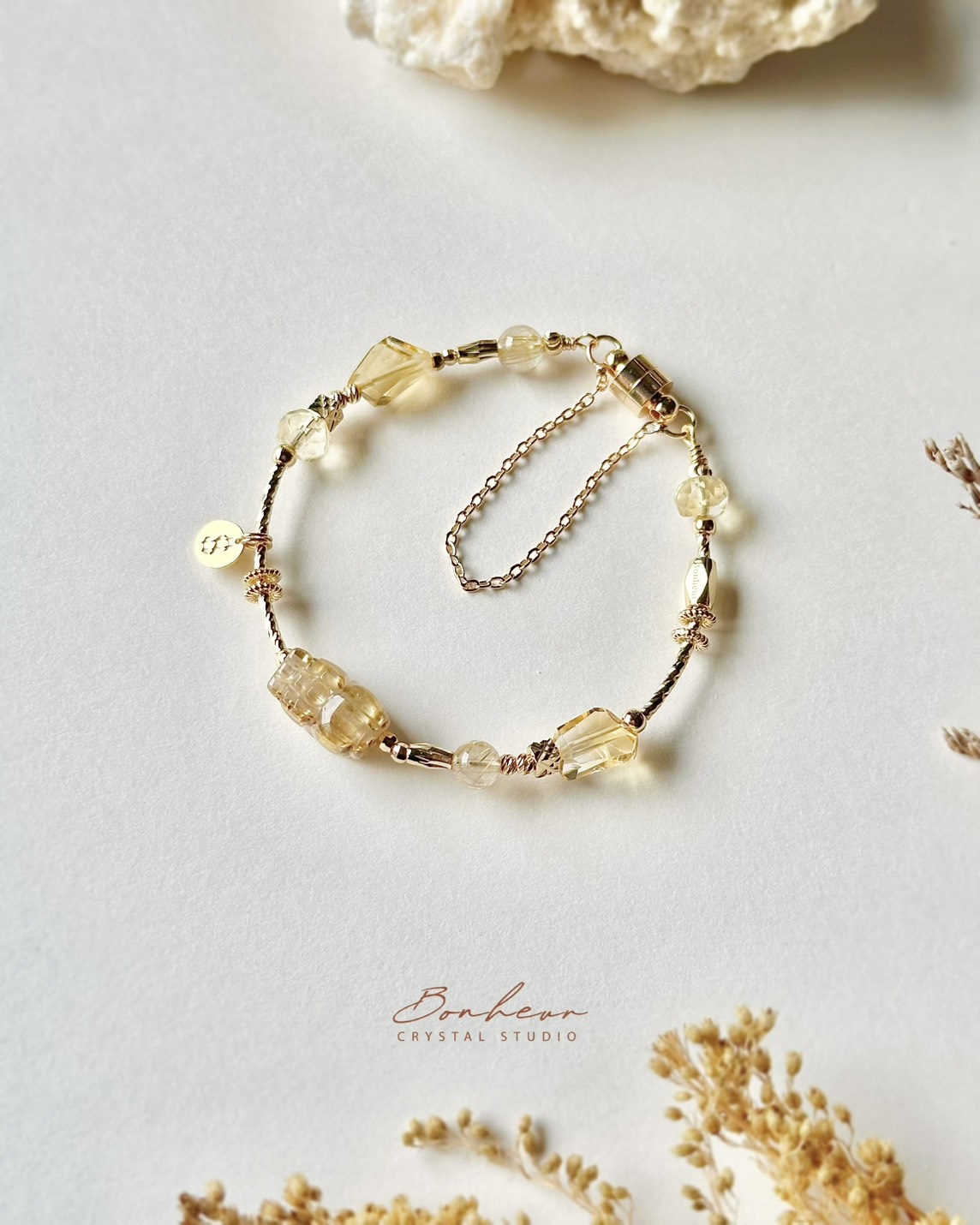 在光裡遇見豐盛